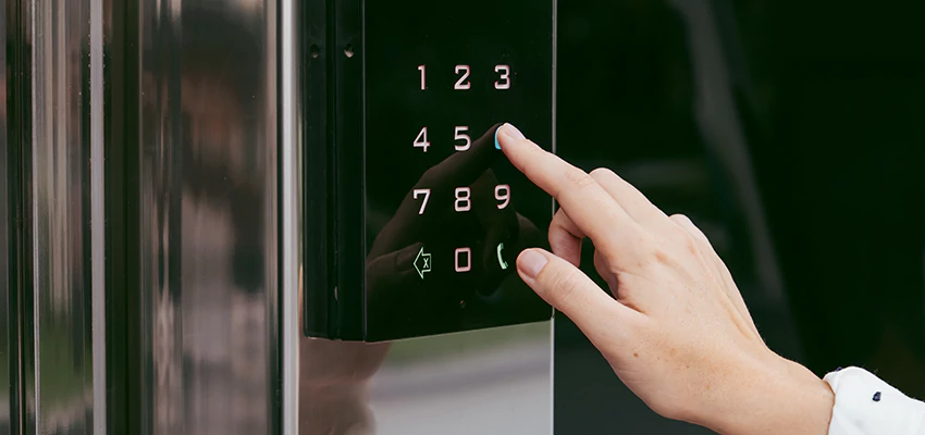 Keyless Door Entry System in Bartlett, IL